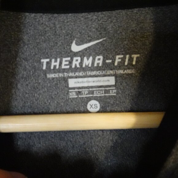 Nike Therma-Fit Gray Hoodie in Extra Small - Picture 2 of 5